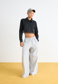 adidas Originals ZIP OFF - Tréningruha alsók - grey two