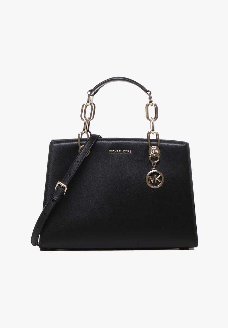 Borsa a tracolla nera in pelle con design strutturato, hardware dorato, dettaglio in catena e tracolla rimovibile. Presenta un charm con logo e una texture liscia.