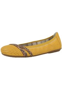 Gula läderballetskor med perforerat mönster, flätad rem i rosa och brunt samt en flexibel gummisula.