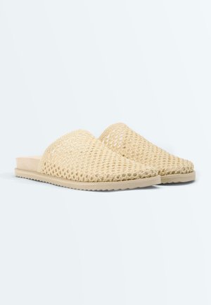 OYSHO, BRAIDED - Slip-on sandaler - beige