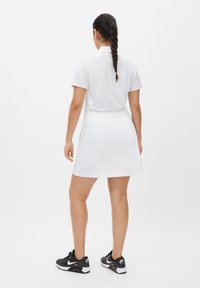 Röhnisch NICKY - Falda de deporte - white