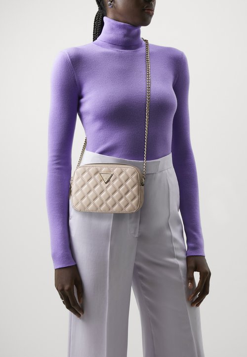 GUESS Noelle Camera Bag | Borsa A Tracolla Donna In Pelle Sintetica | Colore Beige - Foto 7