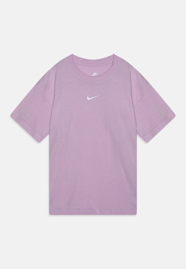 Basic T-shirt - doll1