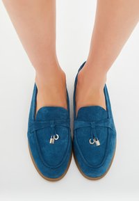 Cesare Gaspari FLAT  - Polobotky - dark blue