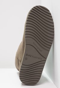 EMU Australia PATERSON CLASSIC LO - Snowboots  - millitary green