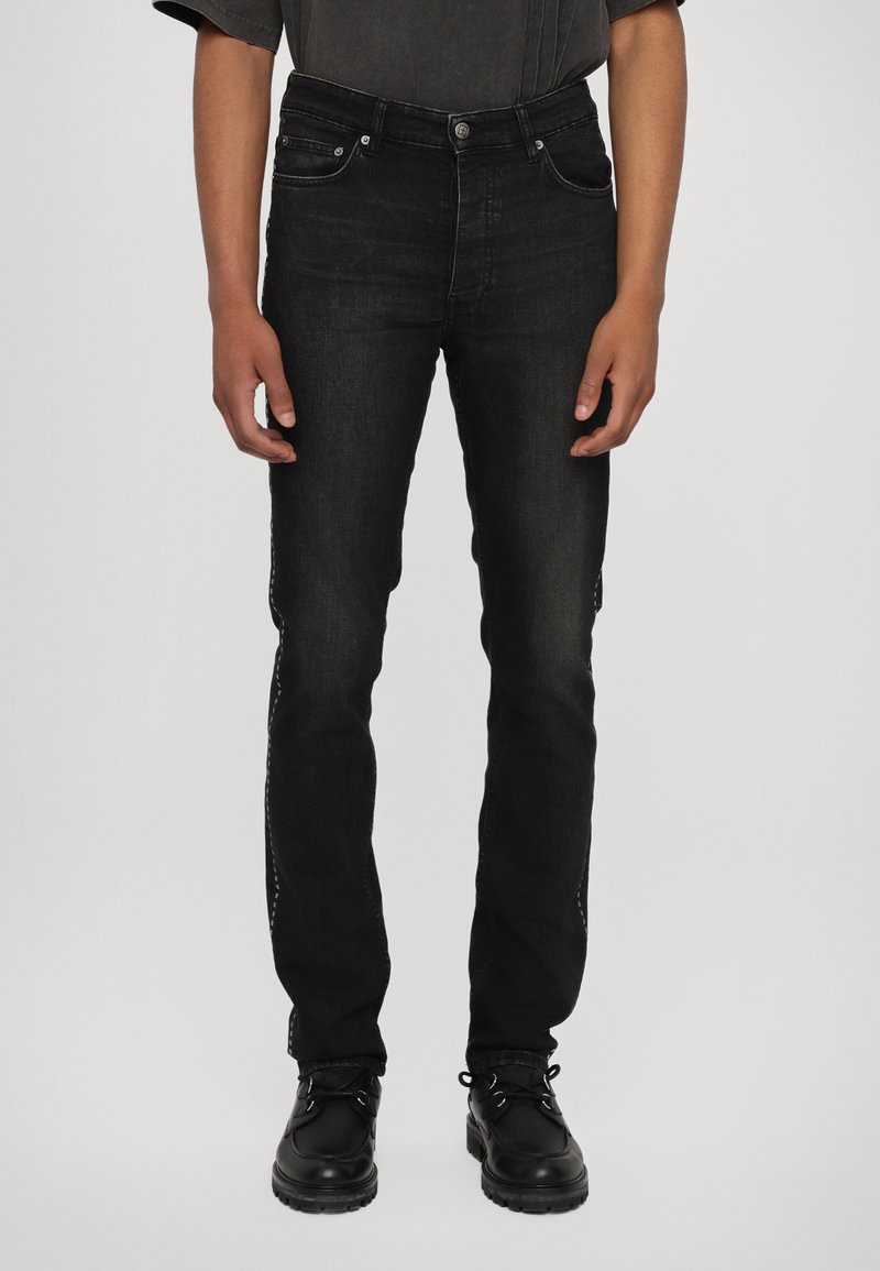Ksubi - CHITCH TARR STUDDED - Jeans Skinny Fit - black, Vergrößern