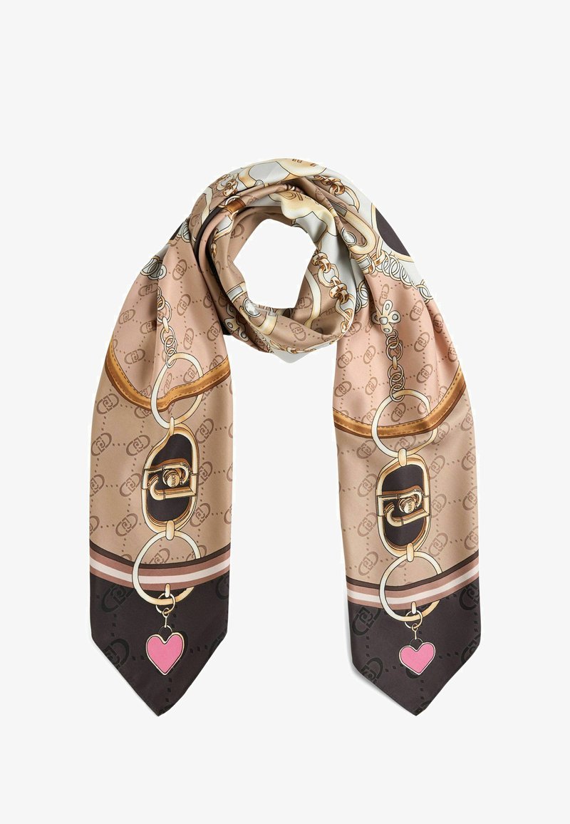 Foulard in seta con una combinazione di colori beige e marrone, decorato con un motivo a catena, accenti dorati e un ciondolo a forma di cuore rosa.