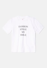 - T-shirt z nadrukiem