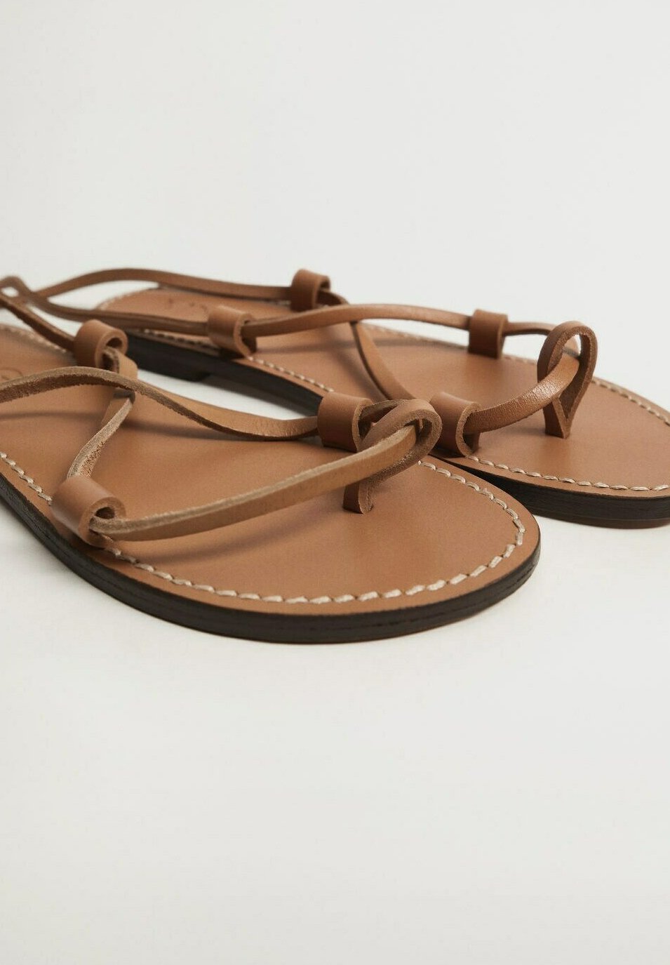 Mango Sandalias de dedo - marron moyen/marrón claro - Zalando.es