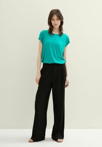 TOM TAILOR DENIM FLUENT TEE - T-Shirt basic - bright green