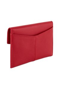 Portafoglio in pelle rossa con superficie liscia, dotato di una singola tasca esterna e un design pulito e minimalista. Nessun hardware o decorazione visibile.