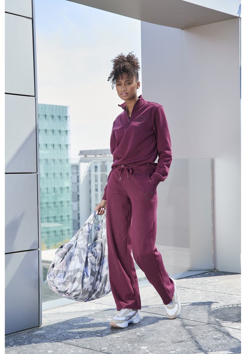 Bench LOUNGE - Jogginghose - weinrot