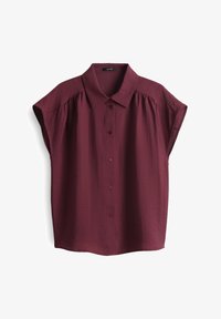 Unselected, cassis