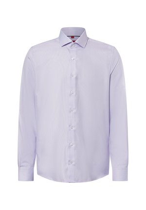 Langärmliges, helllila Button-up Hemd aus strukturiertem Stoff. Mit einem spitzen Kragen und weißen Knöpfen. Taillierte Passform mit glatter Oberfläche.