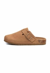 XTI Zuecos - camel