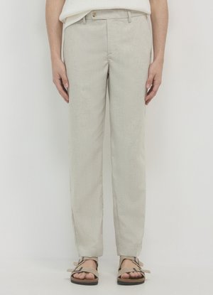 Calliope SPINAT - Chino - var sabbia