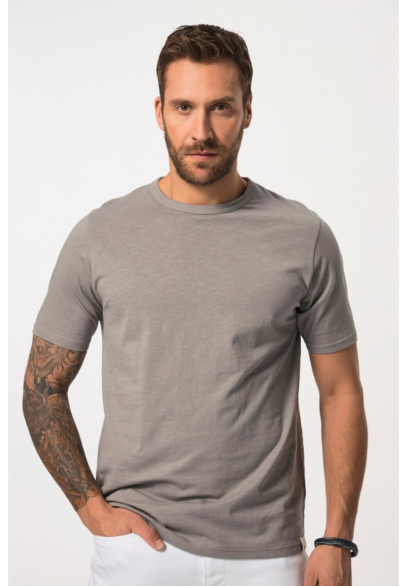 JP 1880 T-Shirt Uomo Scollo A V – Basic In Cotone, Taglie Forti Fino A 8XL – Certificato Öko-Tex - copertina