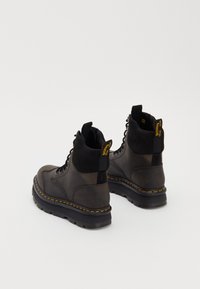 Dr. Martens ZEBZAG 8 TIE UNISEX - Aulinukai su platforma - black/charcoal grey
