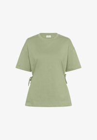 Unselected, oil green
