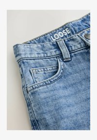 Nevybrané, light blue denim