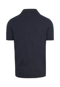 Marineblauw poloshirt met korte mouwen, gemaakt van gladde stof; heeft een klassieke kraag en een aansluitende pasvorm met geribbelde zoom. Geen zichtbare patronen.