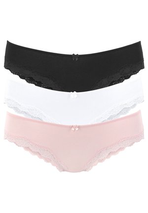Drei Paar Damenunterwäsche in Schwarz, Weiß und Pink. Jedes Paar hat eine Spitzenborte und kleine Schleifenakzente am Bund. Weicher Stoff.