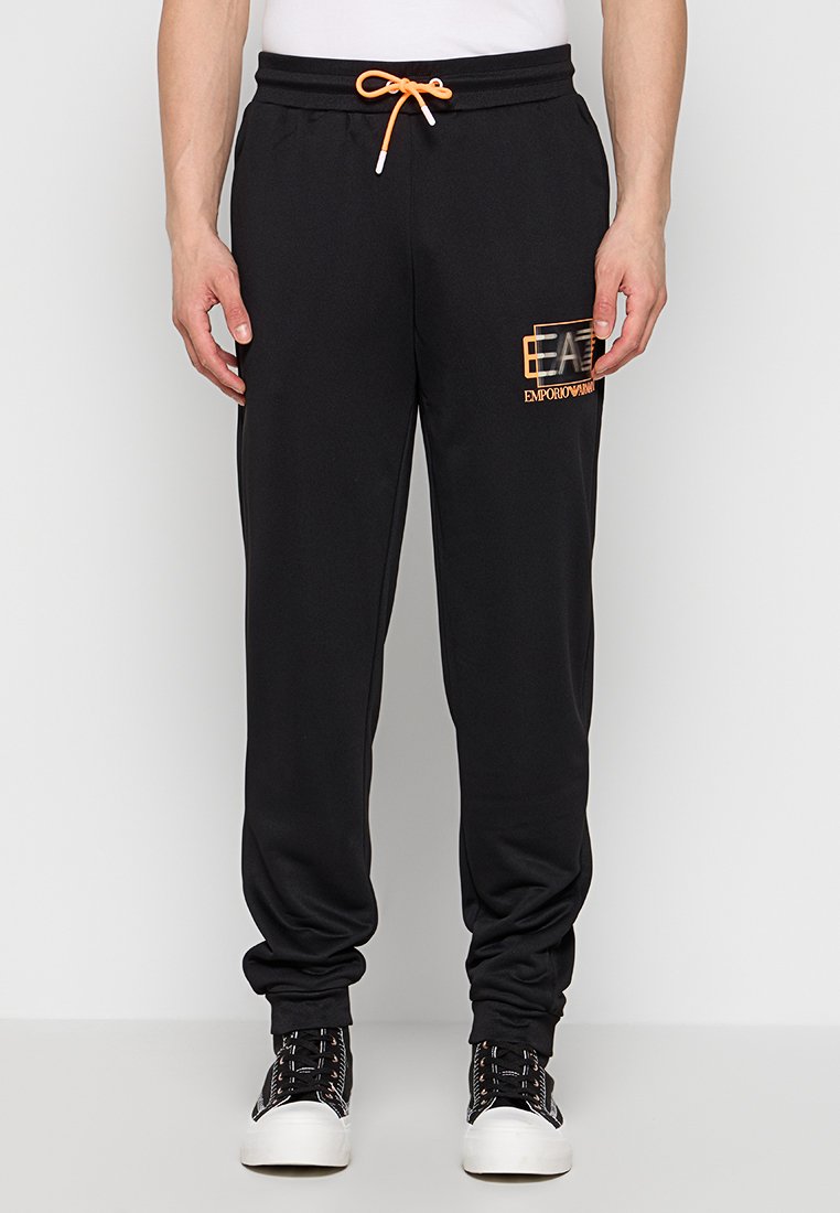 EA7 Emporio Armani Trainingsbroek zwart EA7 Emporio Armani Trainingsbroek zwart