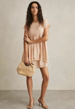 Vardagsklänning - pale pink