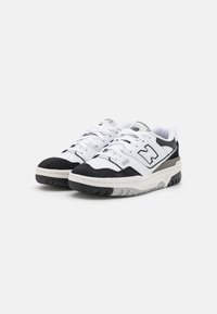 New Balance 550 - Sportcipő - black