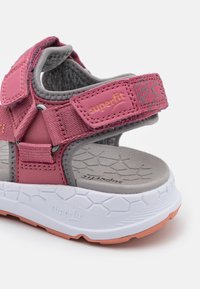 Superfit CRISS CROSS - Sandales de randonnée - pink/orange