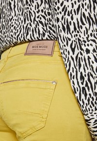 Mos Mosh Housut - yellow