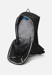 Salomon CROSS 8 - Hátizsák - black