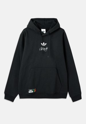 Sudadera con capucha negra de tela mezcla de algodón, con bolsillo canguro en la parte frontal, capucha con cordón y logo blanco en el pecho. Acabado texturizado.