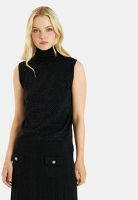 Top - black