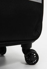 OCHNIK UNISEX czarny