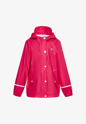 Różowa wodoodporna kurtka z kapturem, z białymi guzikami, elementami odblaskowymi i kieszeniami bocznymi. Gładka tekstura i błyszczące wykończenie.