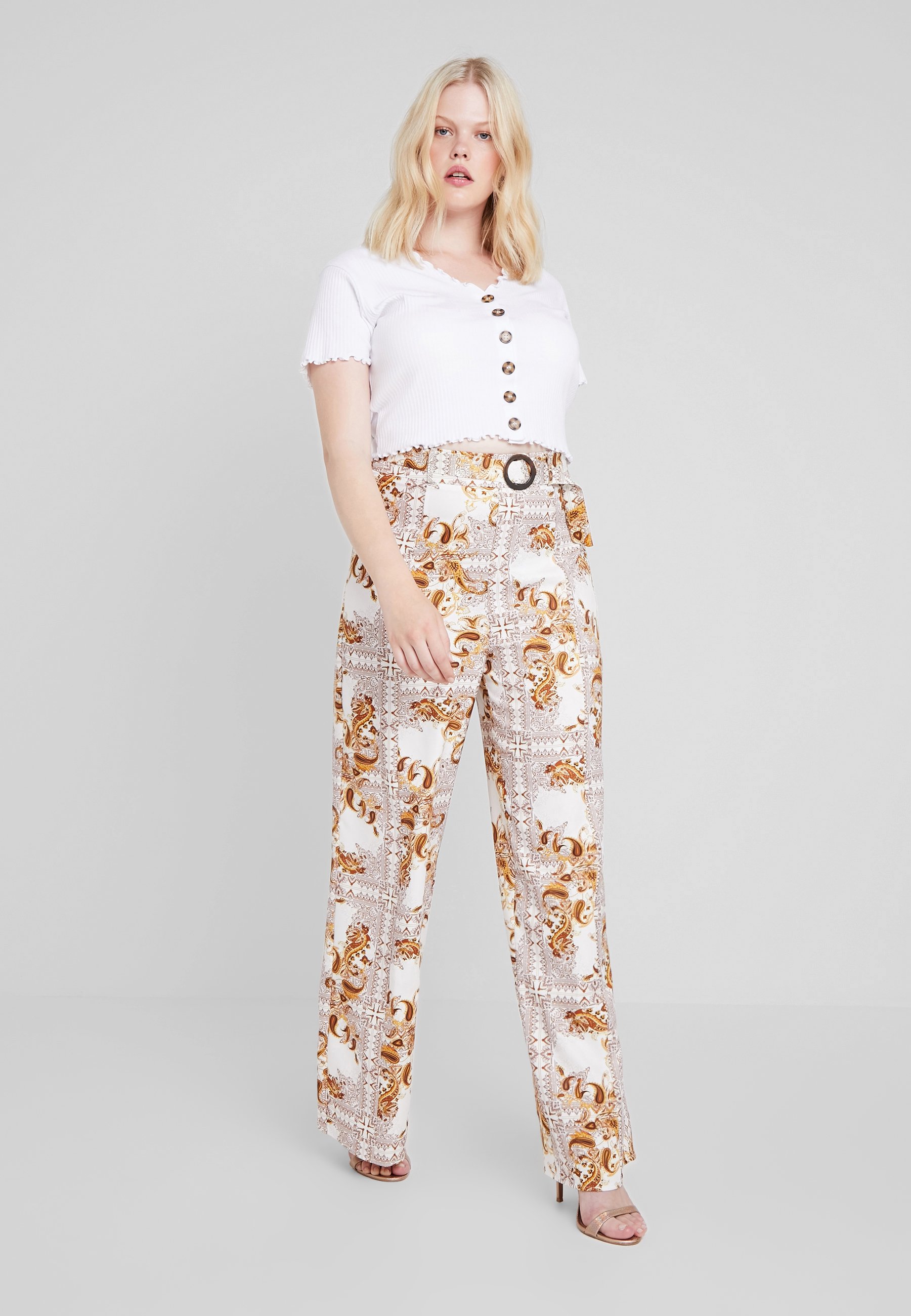 Missguided Plus PLUS SIZE PALAZZO PANTS Bukse white Missguided Plus PLUS SIZE PALAZZO PANTS Bukse white