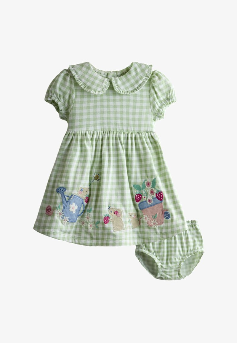 Vestido de bebé de cuadros vichy verdes y blancos con mangas abullonadas, cuello Peter Pan, aplicación de regadera, ratones, flores y pantalones bombachos a juego.