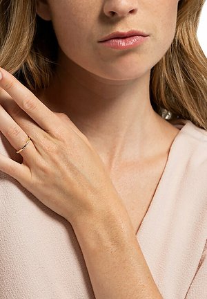 CHRIST Ring - gelbgoldfarben