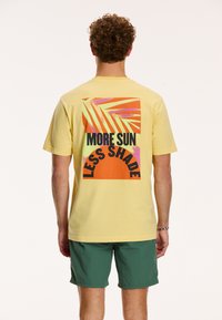 Shiwi Marškinėliai su spaudiniu - spring yellow