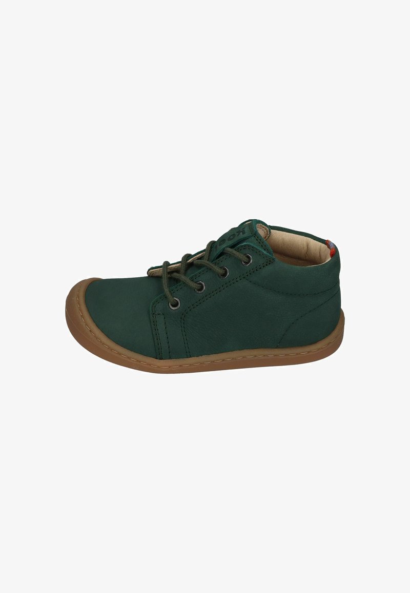 Green leather ankle boot with round toe, lace-up design, and beige rubber sole. Features contrasting stitching and a soft inner lining.