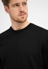 Clipper MILAN - Neule - black