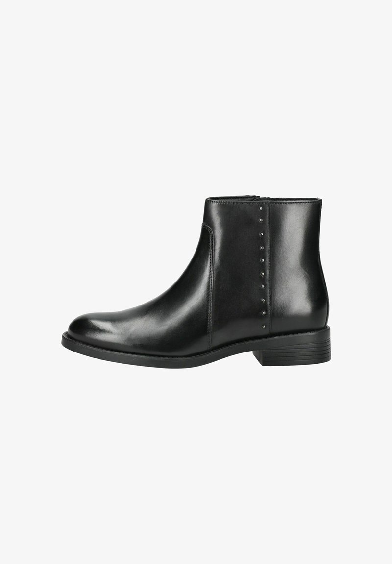 Bottine en cuir noir avec petit talon empilé, bout rond et petits clous métalliques le long du panneau latéral.