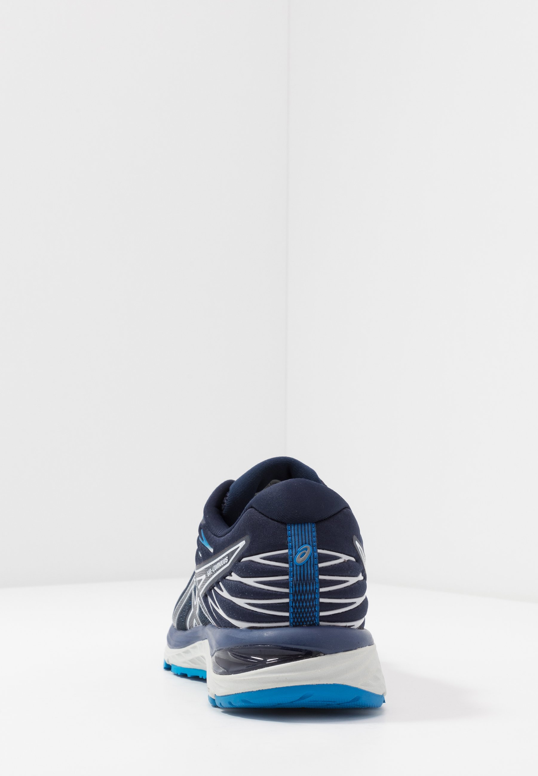 zalando asics cumulus