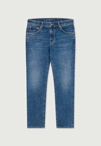 Jeans de mezclilla azul con un corte recto, que presentan un diseño clásico de cinco bolsillos, costuras en contraste y un cierre de botón en la cintura.