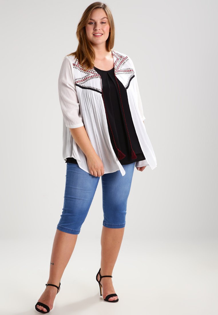 Damen Kleider | Zizzi EMILY Jeans Shorts light blue denim/light-blue denim - IC45591 Damen Kleider | Zizzi EMILY Jeans Shorts light blue denim/light-blue denim - IC45591