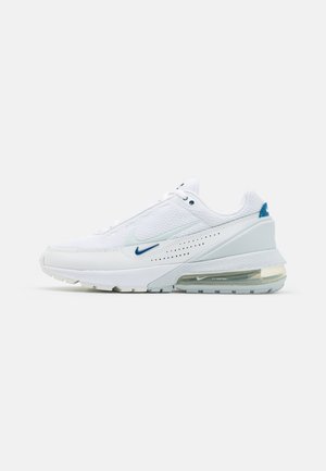 Nike Sportswear AIR MAX PULSE - Baskets basses - white/glacier blue/court blue/pure platinum/summit white