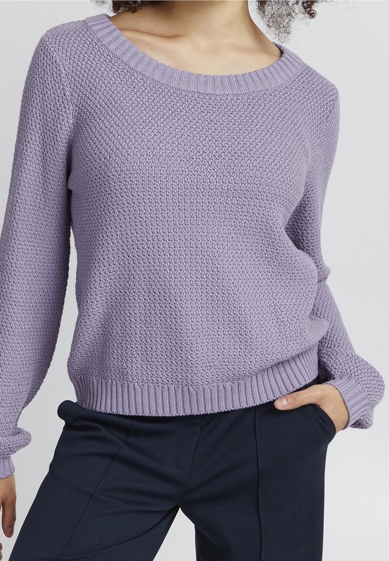 ICHI Stickad tröja - purple