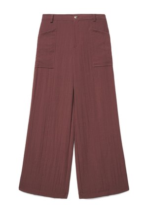 Hochgeschnittene, weite Hosen aus strukturiertem, dunkel mauvefarbenem Stoff mit großen aufgesetzten Fronttaschen und einem Knopfverschluss am Bund.