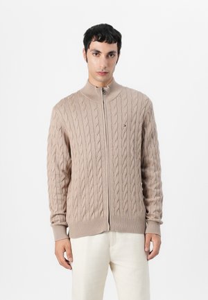 CLASSIC CABLE ZIP THROUGH - Cardigan - coastal taupe